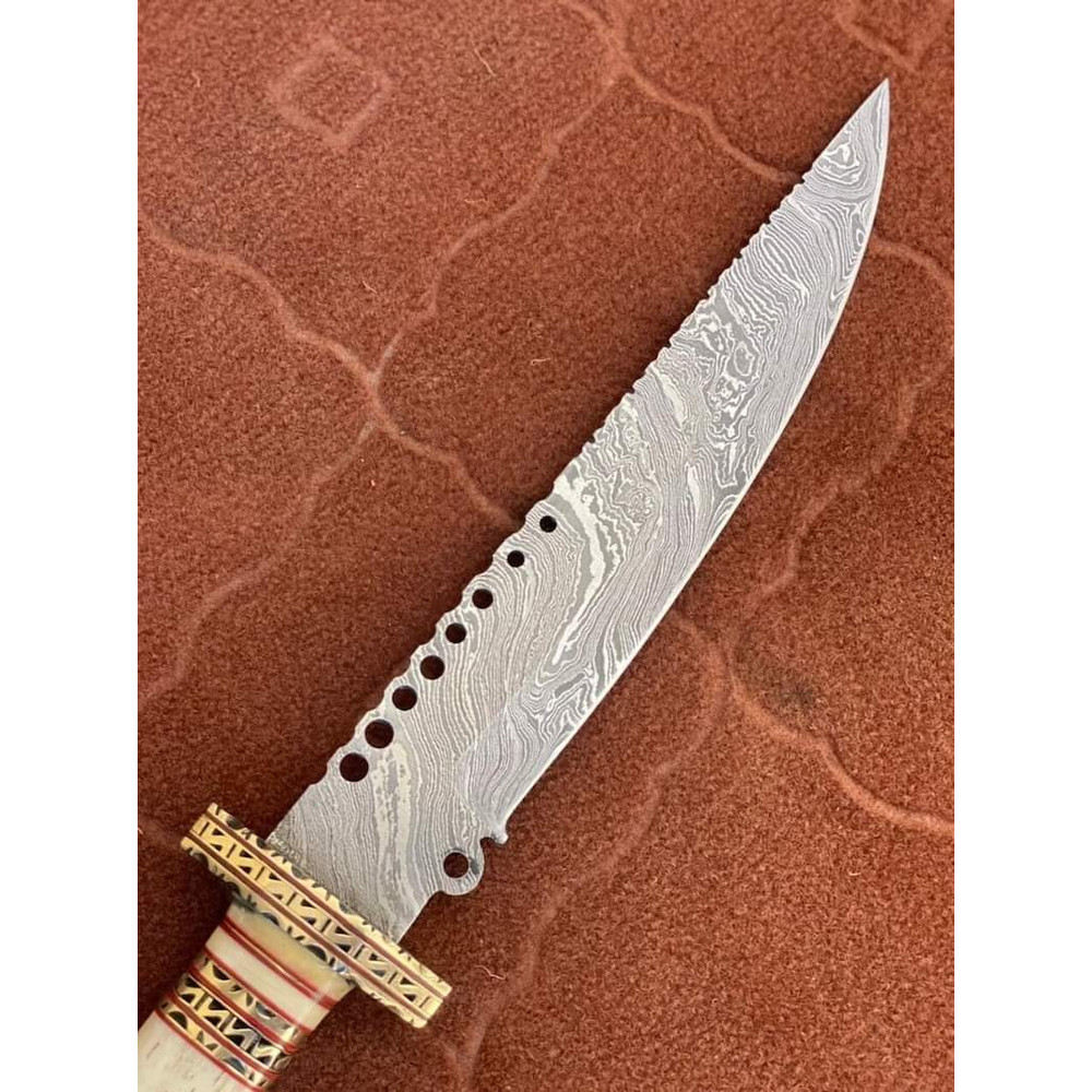 Camping knives in Grapevine