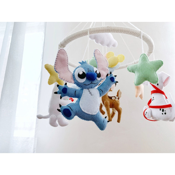 personalized-baby-crib-nursery-mobile-gift-2.jpg