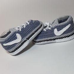 very soft crochet grey baby socks booties sneakers, baby 6 months anniversary gift  handmade, kids slippers for home