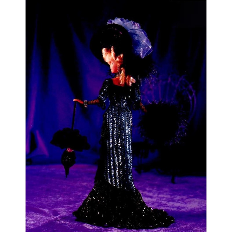 Theatrical Costume1.jpg