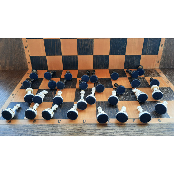 super_plastic_chessmen3.jpg