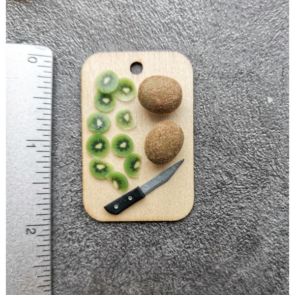 miniature kiwi.jpg