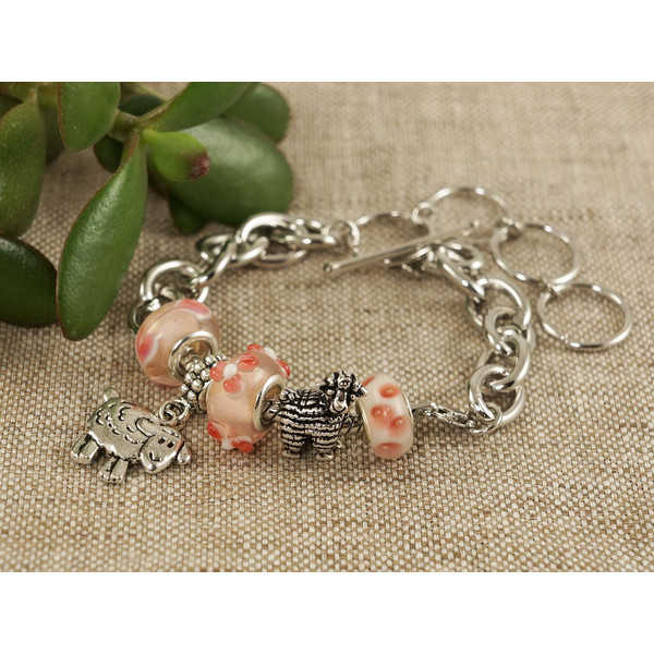 silver-sheep-pink-glass-beaded-charm-flower-floral-bracelet-Aries-jewelry-gift-for-her