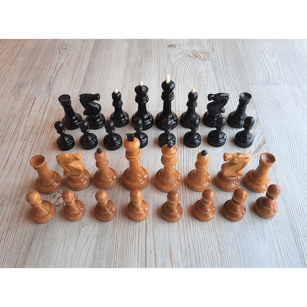 soviet weighted grandmaster chessmen 1980s vintage