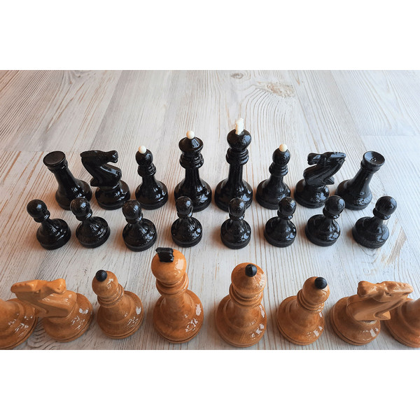 gm_chessmen8.jpg