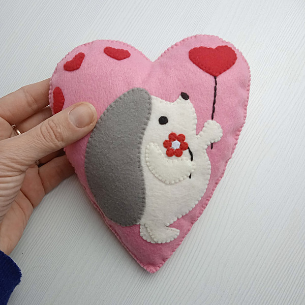 heart toy - 1.jpg