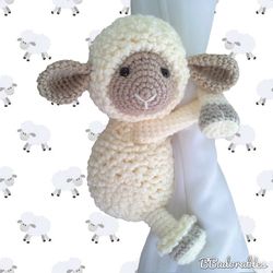 Snowball - Lamb curtain tieback crochet PATTERN PDF, right or left - English and Spanish