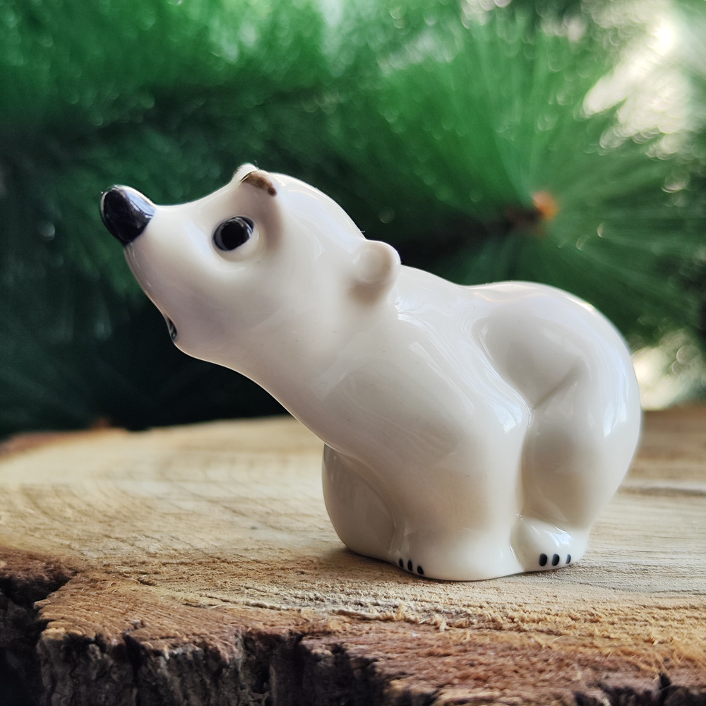 figure polar bear