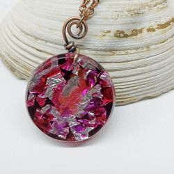 Pink resin pendant necklace inspired by Murano glass
