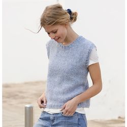 college days. knitted vest / slipover with round neck in alpaca\wool