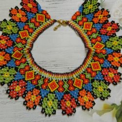 Colored beaded necklace with daisies Huichol beaded necklase Beaded floral necklace native american necklace