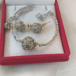 Unique Handcrafted Jewelry Set with Silver-Colored Copper Wire and 14k Accents