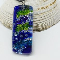 Resin pendant necklace inspired by Murano glass