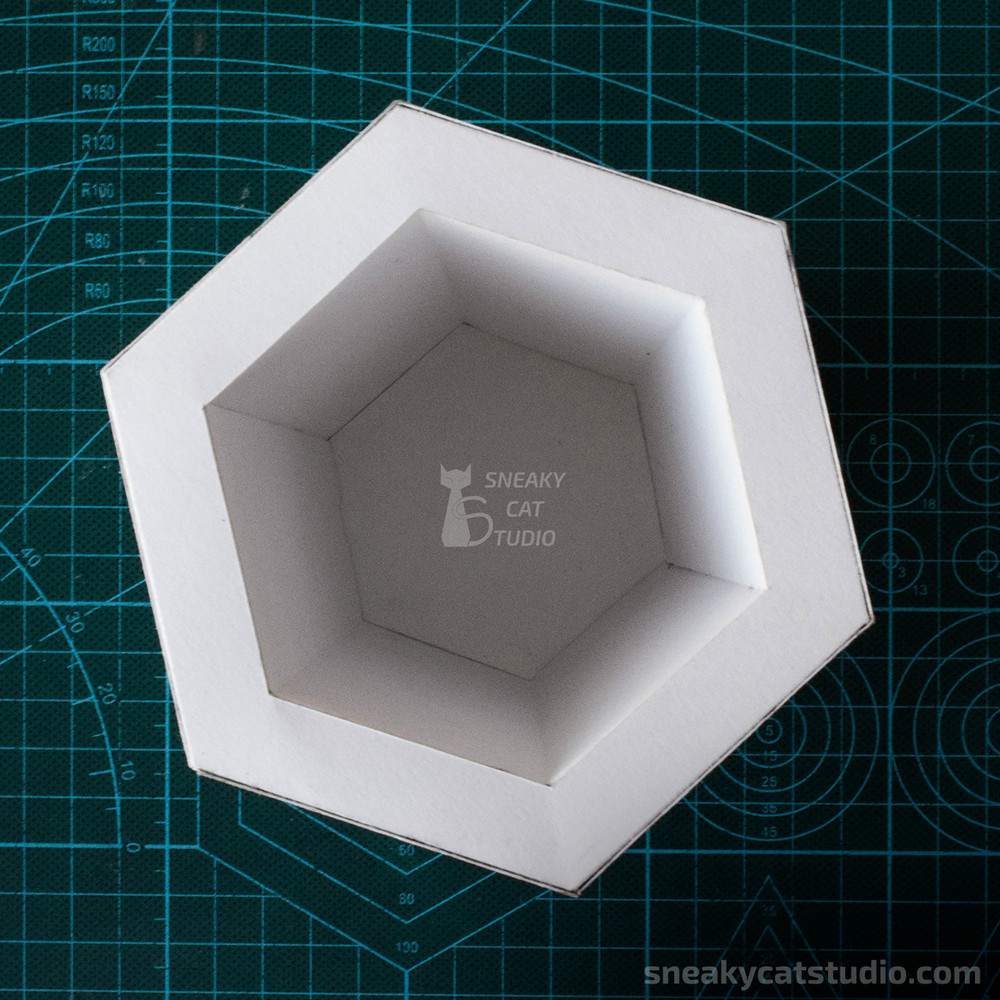 Vase-Planter-flowerpot-DIY-papercraft-paper-craft-low-poly-Pepakura-PDF-3D-Pattern-Template-Download- origami-sculpture-model-decor-flower-9.jpg