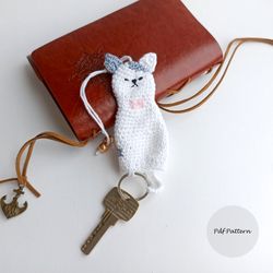 crochet cat keyholder pattern, crochet keyholder, animal keyholder pattern, pdf keyholder