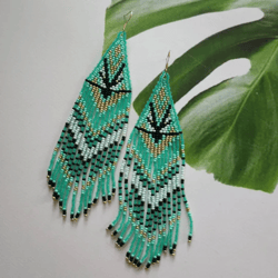Extra long green beaded earrings with fringe Green dangle earrings earrings charms long earrings handmade
