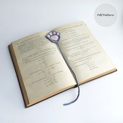 crochet cat paw bookmark pattern - crochet bookmark - animal bookmark pattern - pdf bookmark