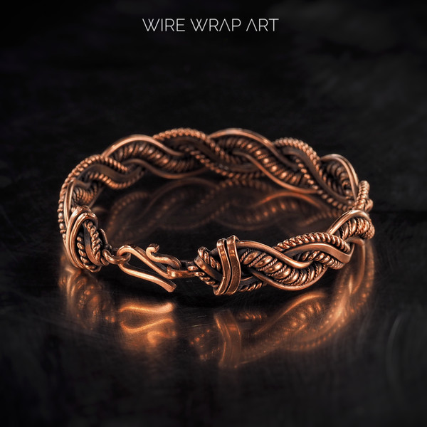 Wire online wrap bracelet