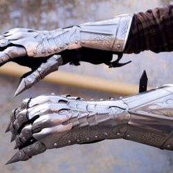 MEDIEVAL SAURON GAUNTLET HAND GLOVES FOR COSPLAY COSTUME