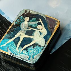 Ballet jewelry box Swan Lake lacquer miniature painting art