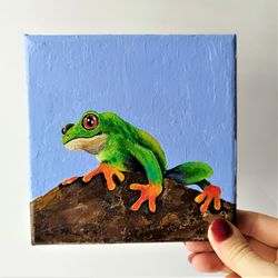 Adorn Your Walls with this Amazing Frog Acrylic Painting - Animal Artwork