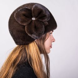 Beanie womens fur hats. Warm Winter Mink Fur Hat. Winter Mink Hat. Real Fur Hat. Mink Hat. Fur Hats. Winter fur Hats