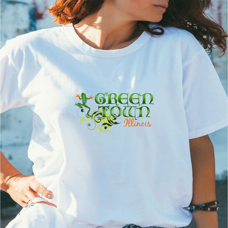 shirt-white-Green-Town,-Illinois-from-Ray-Bradbury---Ray-Bradbury.jpeg