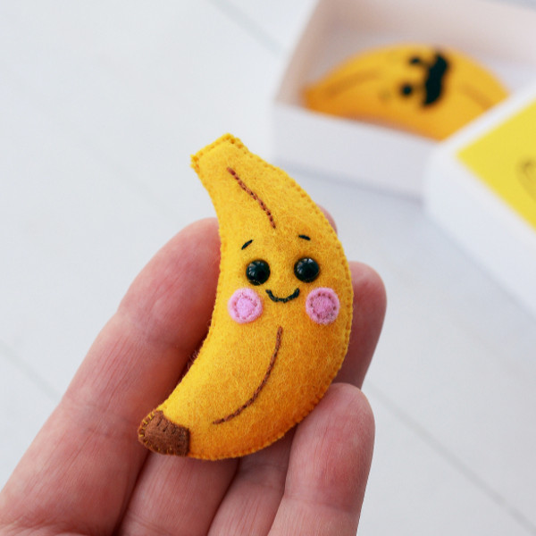 bananas-about-you-pocket-hug-personalized-gift-for-partner-boyfriend-girlfriend-funny-gifts-love-gift-for-couple (3).jpeg