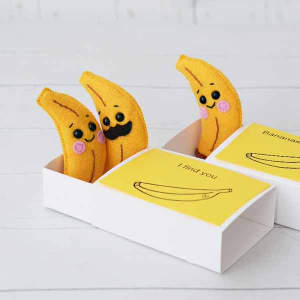 bananas-about-you-pocket-hug-personalized-gift-for-partner-boyfriend-girlfriend-funny-gifts-love-gift-for-couple (10).jpeg