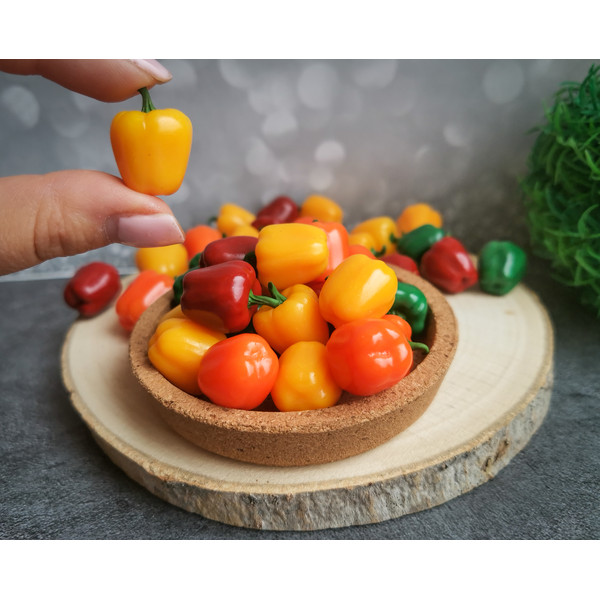 miniature pepper.jpg