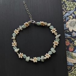 Green gemstone beaded flower Bracelet for women handmade