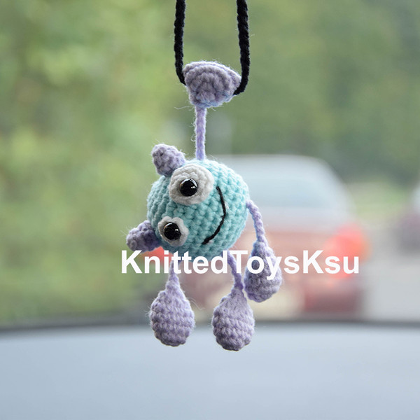 monster-car-charm-crochet-pattern