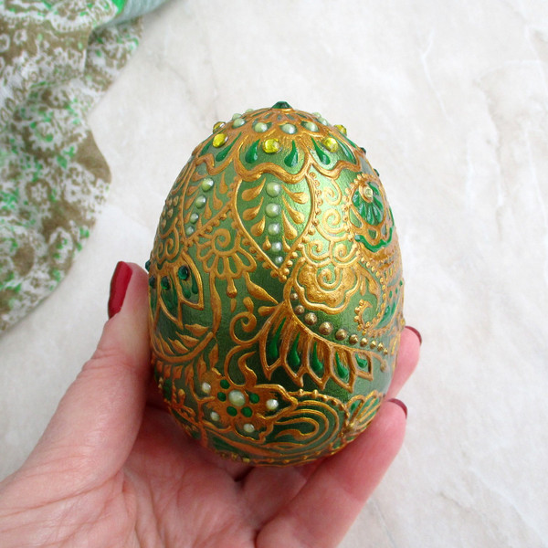 green-easter-egg.JPG