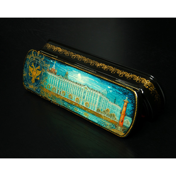Hermitage museum lacquer box
