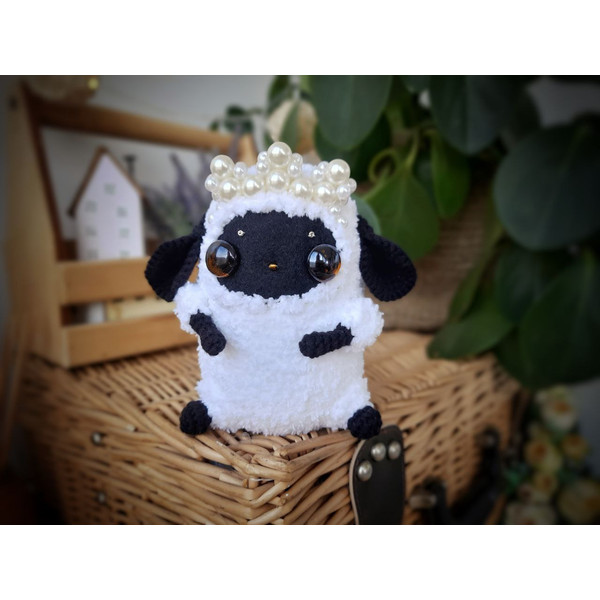 Black and white sheep OOAK fantasy plush toy decor (1).jpg