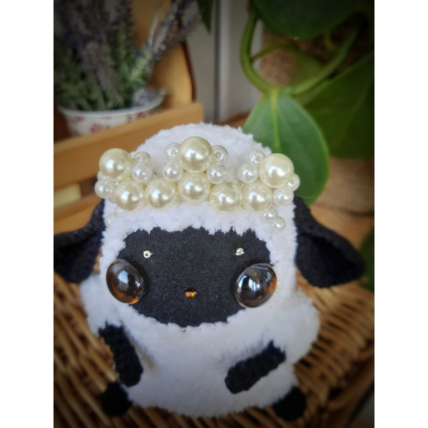 Black and white sheep OOAK fantasy plush toy decor (5).jpg