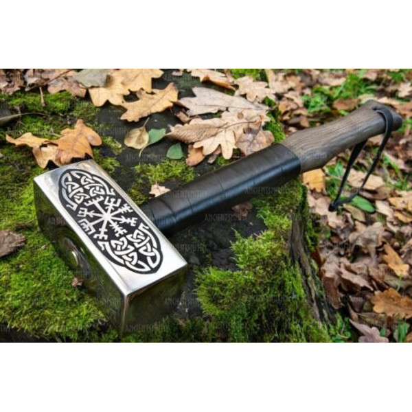 Unleash the Power of Mjolnir with this Engraved Thor Hammer Replica (1).jpg