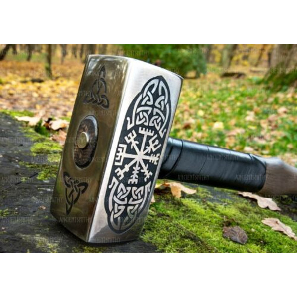 Unleash the Power of Mjolnir with this Engraved Thor Hammer Replica (2).jpg