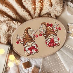 gnome cross stitch pattern, gnome deer cross stitch pattern, christmas gnome cross stitch, christmas cross stitch, pdf