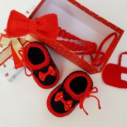 Red baby booties and headband, baby girl shoes - 3-6 months, newborn baby booties, toddler shoes