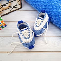 Crochet baby booties, baby sneakers for 1-4 months as gift for baby shower, baby shoes, newborn boy booties