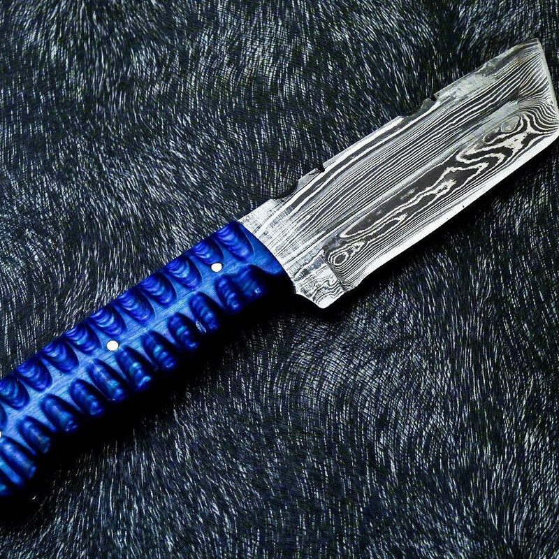 Custom handmade bowie knives in idaho.jpg