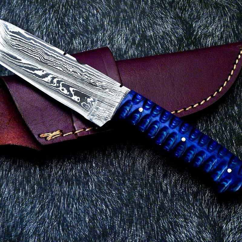 Custom handmade bowie knives in lllinois.jpg