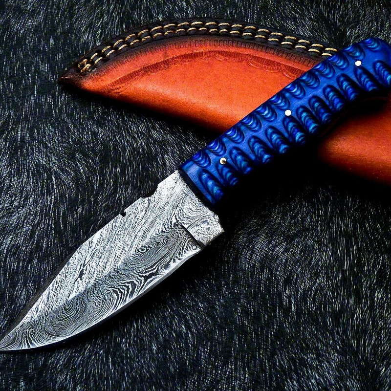 Custom handmade bowie knives near me in alaska.jpg