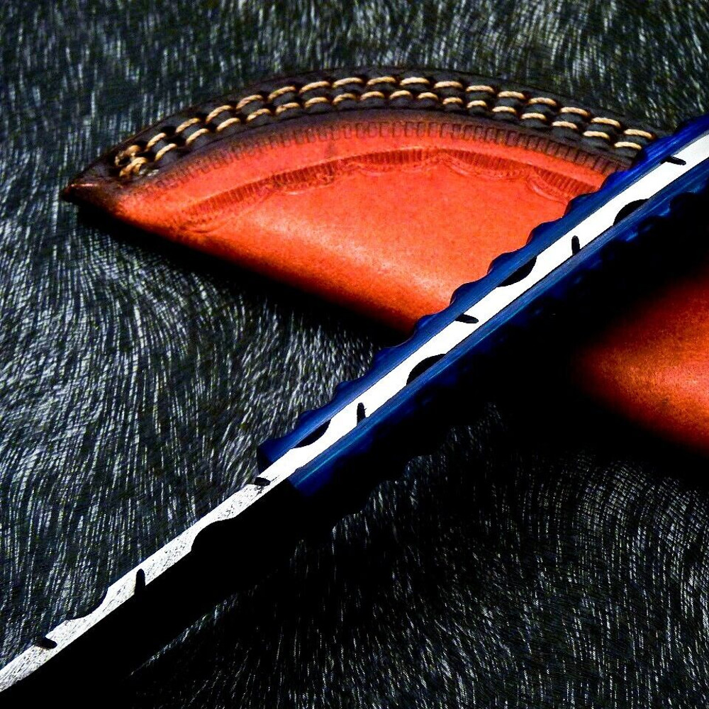 Custom handmade bowie knives near me in lowa.jpg