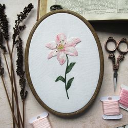 pink lily hand embroidery pdf pattern, spring floral needle-painting, botanical diy embroidery, flower embroidery