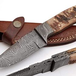 8" inch handmade damascus steel hunting knife handle ram horn leather sheath handle and clip, hand forged damascus