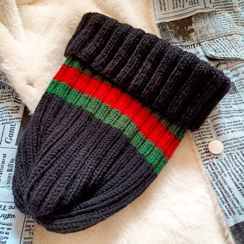 Women hats Women handknit black hat Striped hats Beanie hat Knit Beanie hat Hat for women Wool hat Soft hat