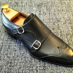 Men's Black Grain Leather Wing Tip Luxury shoe