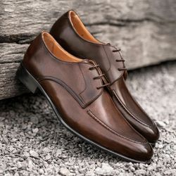 Men's handmade Brown Leather Wing Tip Dress Shoes